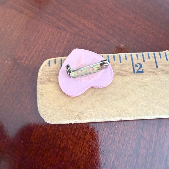 Vintage Heart Brooch - Picture 2 of 2